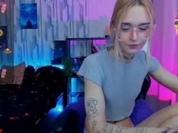 elli_26 from Chaturbate