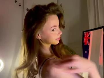 elli_harmon from Chaturbate