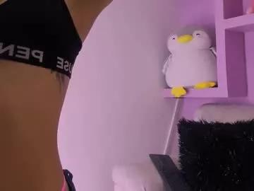 ellie_ponce from Chaturbate