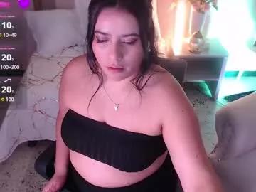 elliee_taylorr from Chaturbate