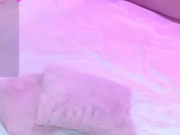 elliot_stone18 from Chaturbate