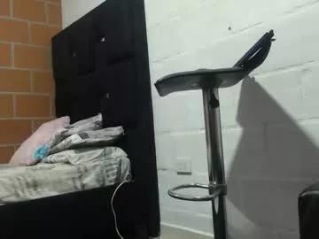 elliot_stone18 from Chaturbate