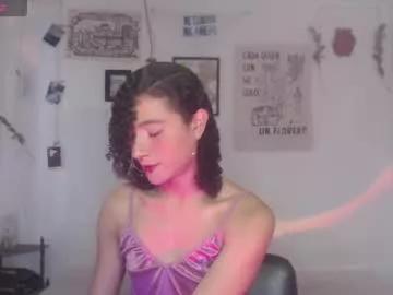 ellis_flowers from Chaturbate