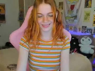 elly_milas from Chaturbate