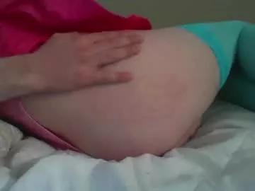 ellyjellybean from Chaturbate