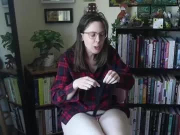 ellynaomi from Chaturbate