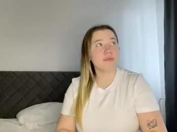 ember_bunny from Chaturbate
