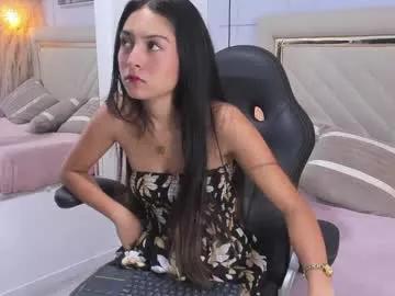 emelie_ch_ from Chaturbate