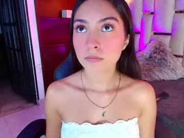 emelie_ch_ from Chaturbate