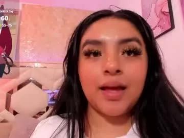 emiiily_brownn from Chaturbate