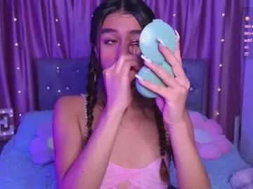 emiiscoot_1 from Chaturbate