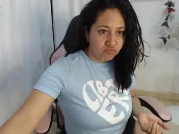 Emiliany_perez webcams show profile image 