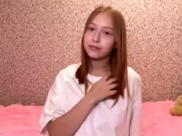 emilywhispeeeer from Chaturbate is Freechat