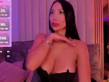 Explore our live girls sluts from our Custom and Multi clubs and checkout exclusive access to highly interactive content, such as shape, hair, titties, pussy type and many more.