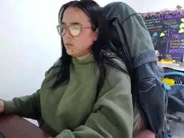 emma_evans07 from Chaturbate