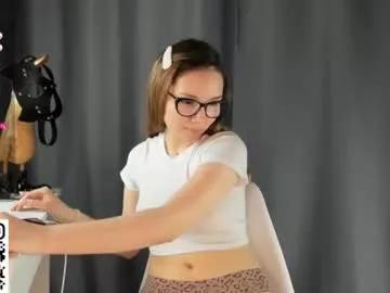 emma_groot from Chaturbate