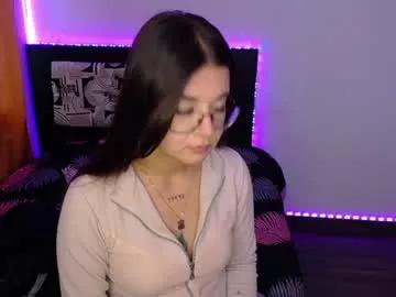 emma_naa from Chaturbate