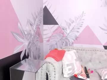 emma_petite4u from Chaturbate