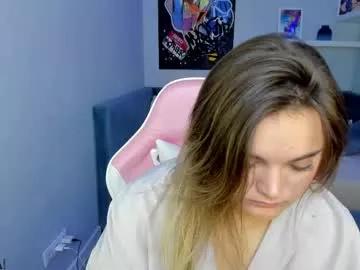 emma_reeedd from Chaturbate