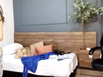 emma_rose1922 from Chaturbate
