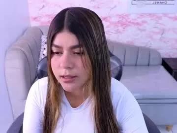 Explore our live girls sluts from our Custom and Multi clubs and checkout exclusive access to highly interactive content, such as shape, hair, titties, pussy type and many more.
