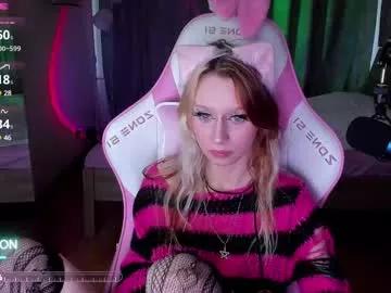 emmalovepink from Chaturbate