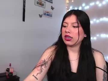 emmi_0 from Chaturbate