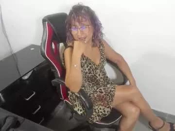 emmilychevalier from Chaturbate