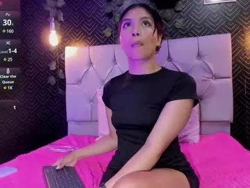 emmybelucci_ from Chaturbate