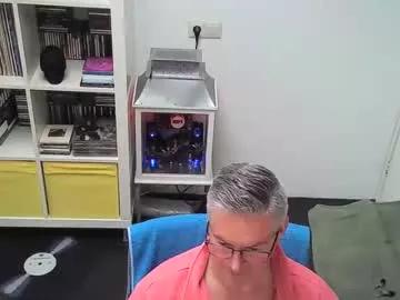 erbee62 from Chaturbate