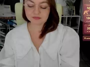 essensual_ from Chaturbate is Freechat