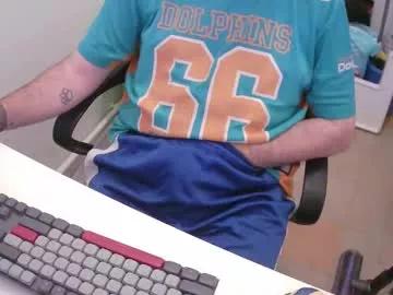 essex_wild from Chaturbate