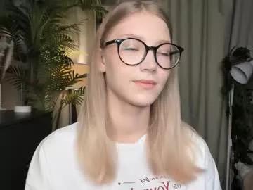 Eternity_cuite webcams show profile image 