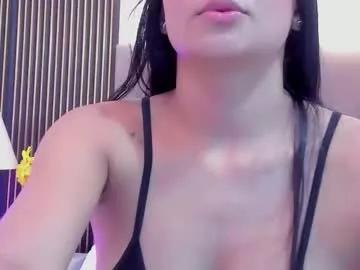 Evaa_storm webcams show profile image 