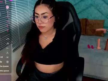 eveline_figeroa from Chaturbate