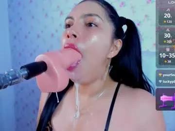 evelinn_belen from Chaturbate