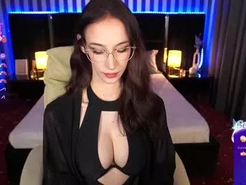 evelyn_rush1 from Chaturbate