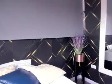 evelyn_towers from Chaturbate