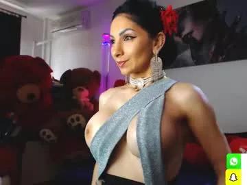 evelynaisha from Chaturbate