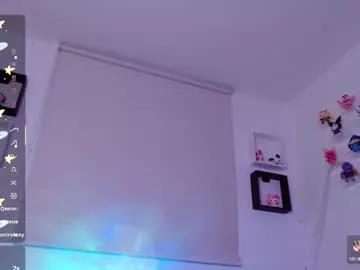 evie_cloud from Chaturbate