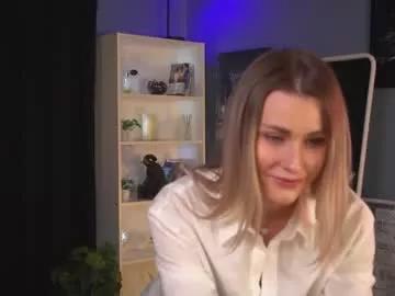 exe_cutie from Chaturbate