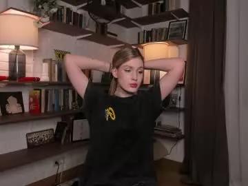 exper1mental_love from Chaturbate