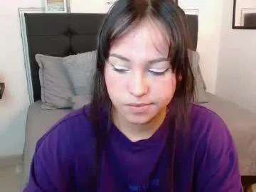 eymmy_24 from Chaturbate