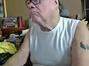 fatfreddythecat from Chaturbate