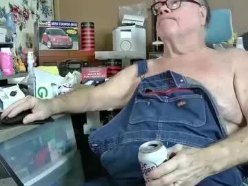 fatfreddythecat from Chaturbate