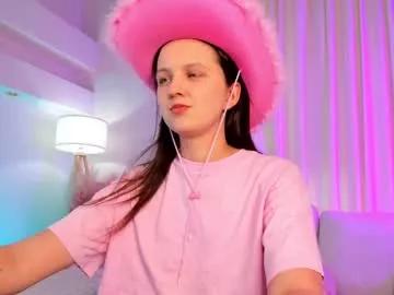 fluffy_waffles from Chaturbate