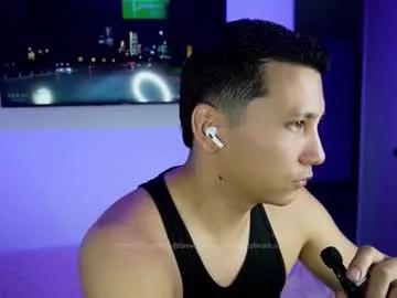 Photos of forever_y0ung from Chaturbate is Freechat