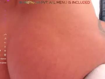 foxxyclarise from Chaturbate