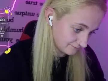 frosty_blueberries4 from Chaturbate is Freechat