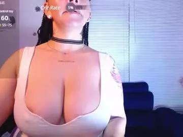 Explore our live girls sluts from our Custom and Multi clubs and checkout exclusive access to highly interactive content, such as shape, hair, titties, pussy type and many more.